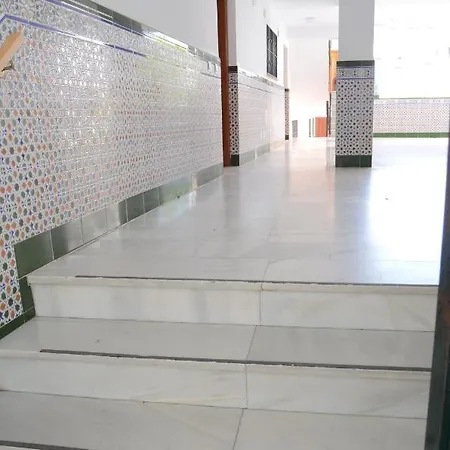 Calle Calzada Apartment *
